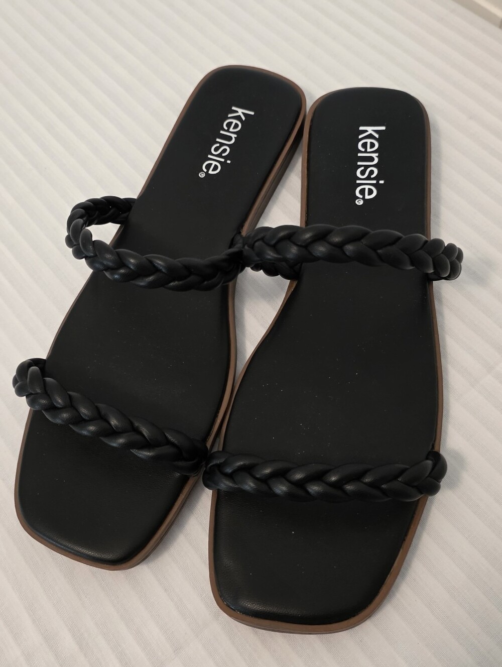 NWOT Kensie Black Braided Double-Strap Slide Sandals Flats Size 9, Minimalist
